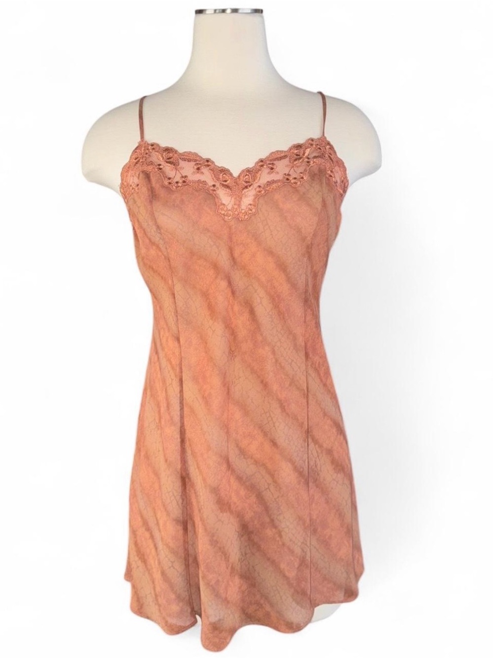 Victoria's Secret Womens Chemise V-Neckline Pink Size Medium Bias-Cut Lace-Trim